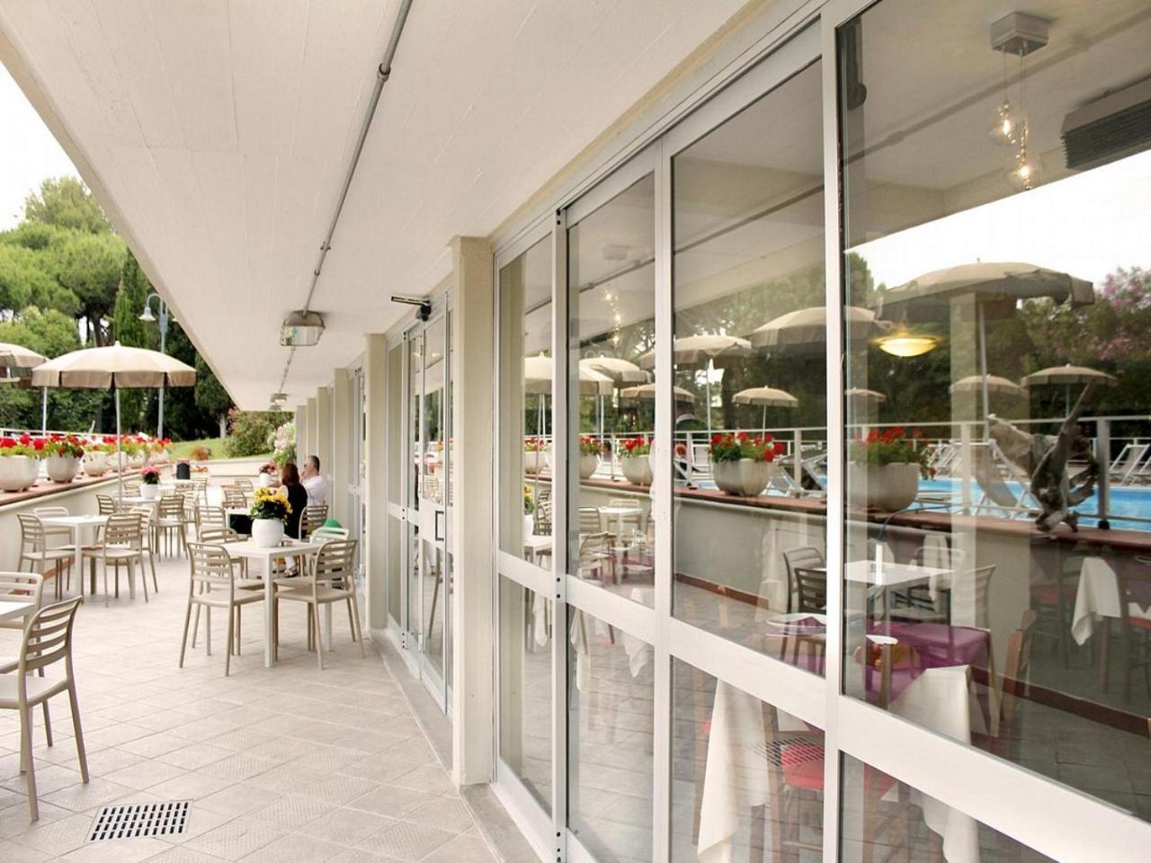 Pfa La Darsena - Follonica Hotel 3*