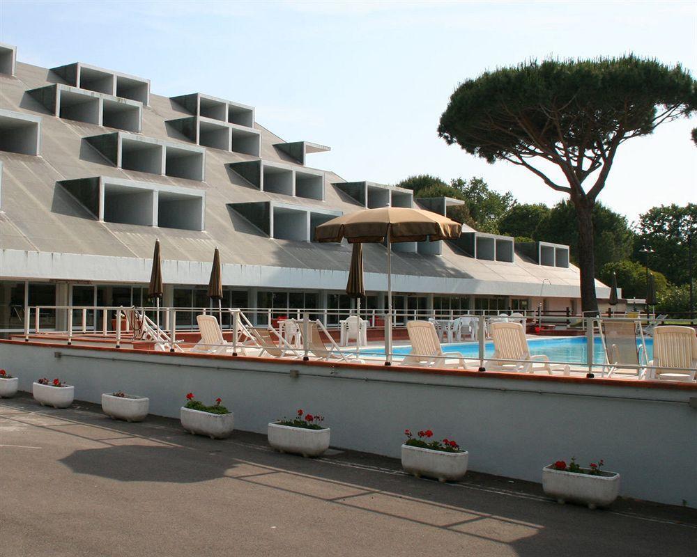 Pfa La Darsena - Follonica 3*